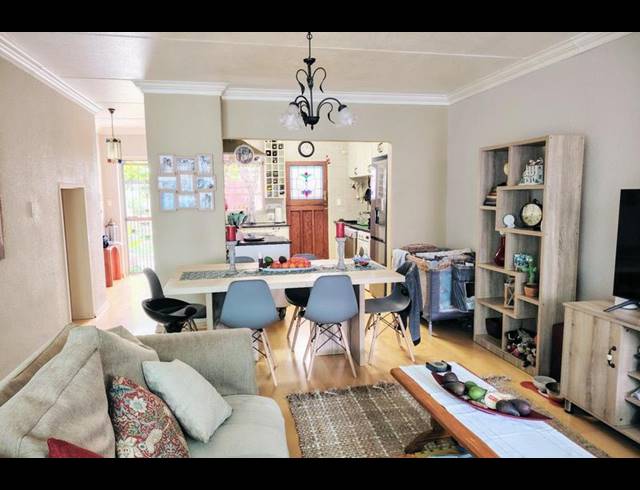 3 BEDROOM TOWNHOUSE FOR SALE IN BEDFORD GARDENS